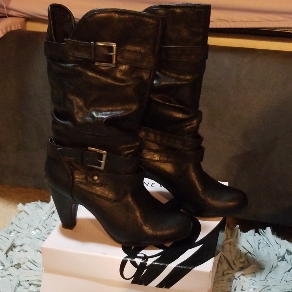 Mid-Calf Nine West Black Boots